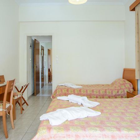 Mitrou Vasiliki Studios Λουτρά Αιδηψού Δωμάτιο φωτογραφία